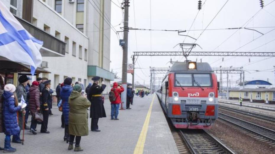 Весной через Воронеж начнут ездить новые поезда в Крым