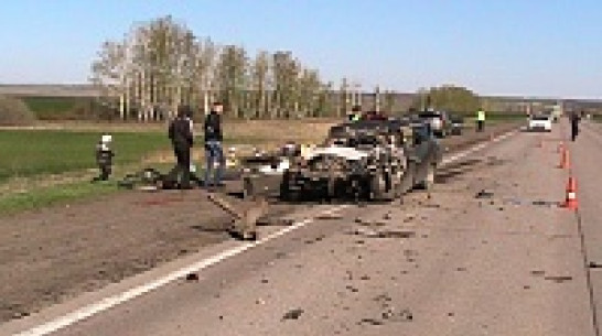 Возможной причиной ДТП, унесшей жизнь пятерых грибановцев, стало переутомление водителя