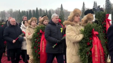 Воронежский губернатор почтил память защитников и жителей блокадного Ленинграда