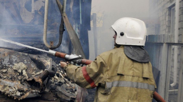 В воронежском поселке при пожаре в жилом доме погиб 50-летний мужчина