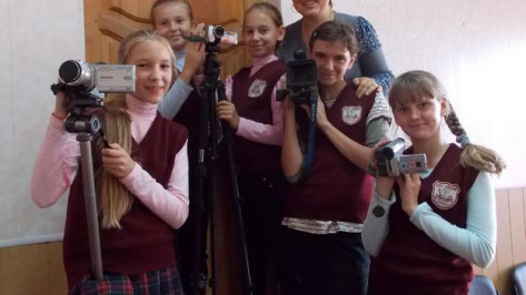 Школьники из Верхнемамонского лицея сняли фильм-сказку «Сказ про Ивана»