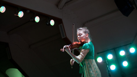 Три поколения скрипачей бесплатно выступят в воронежской Академии искусств