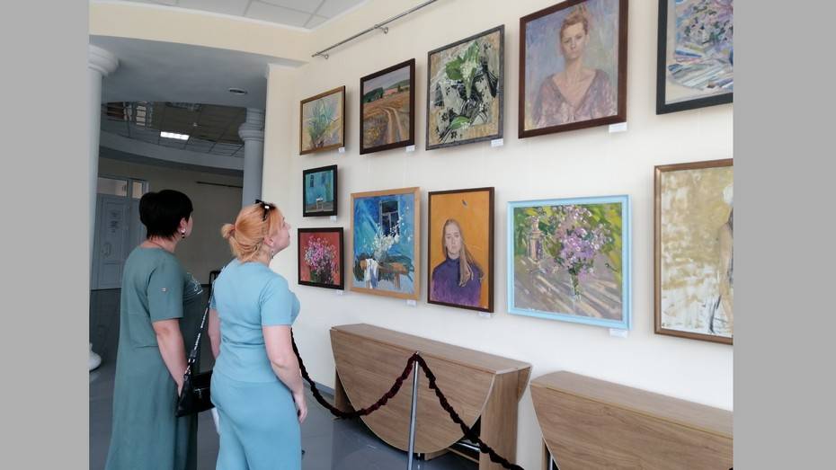 Воронежская художница Светлана Зиненко представит свои работы в Россоши