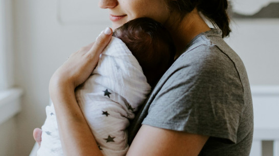 Воронежские матери-героини будут ежемесячно получать по 72,4 тыс рублей