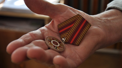 Павловская районка помогла ветерану найти утерянную медаль