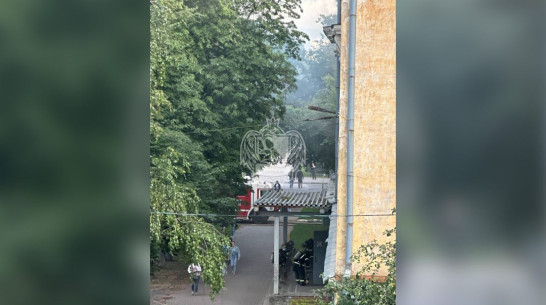 В общежитии Воронежского технического университета вспыхнул пожар: видео