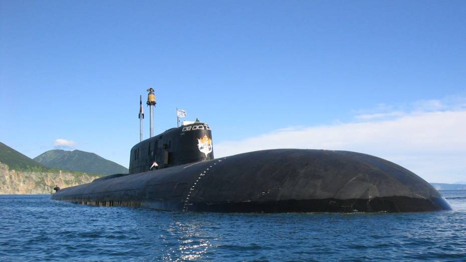  С борта атомной подводной лодки «Воронеж» сотрут герб города