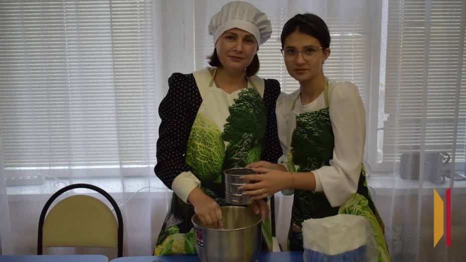 В Борисоглебской школе №10 провели фестиваль «Кухня+стиль»