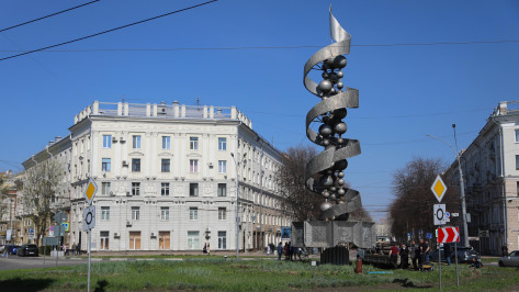 Мэр Воронежа: «Обновленная «Молекула ДНК» вернется на прежнее место в конце июля»