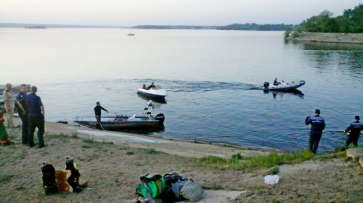 На Воронежском водохранилище катер сбил двух купавшихся людей
