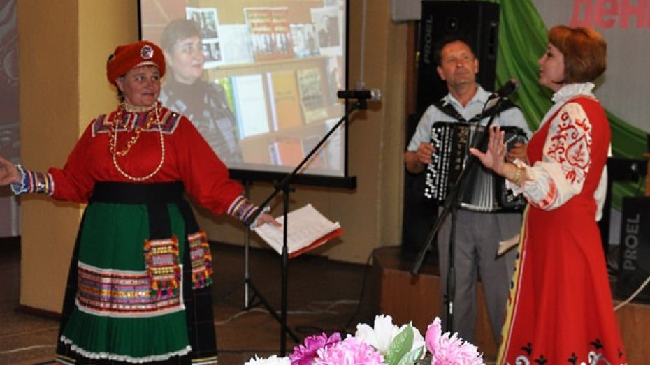 Репьевские  работники культуры победили в областном конкурсе