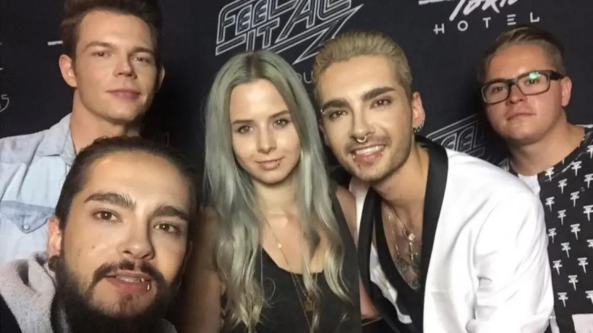 Группа Tokio Hotel запросила за селфи с воронежскими фанатами 850 евро