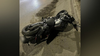 В Воронеже 33-летний мотоциклист попал в больницу после столкновения с «Ладой» и Kia Rio