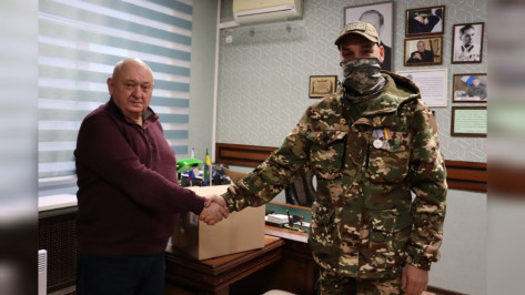 Из Лисок в зону СВО передали сразу 2 партии гуманитарного груза