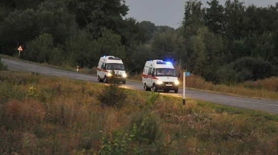 Водитель ВАЗа умер в реанимации после ДТП в воронежском селе