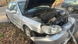 В Воронеже «Лада Приора» врезалась в Hyundai Sonata: пострадали 4 человека