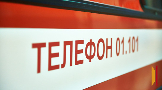 После пожара на улице Танеева в Воронеже госпитализировали 51-летнего мужчину