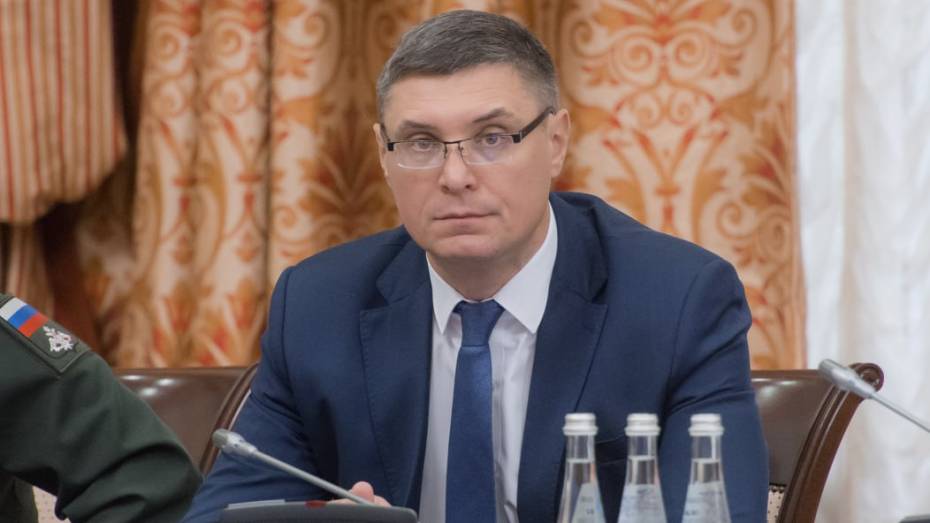Воронежский губернатор поздравил своего владимирского коллегу Александра Авдеева с юбилеем
