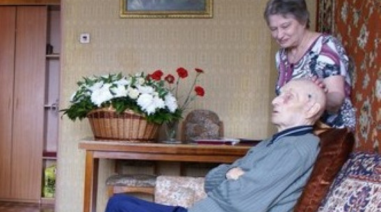 Воронежцы открыли мемориальную доску Герою Советского Союза Георгию Глебову