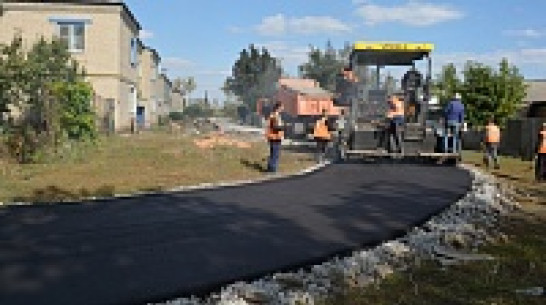 В поселке Нижнедевицк двор многоквартирных домов благоустроят за 700 тысяч рублей