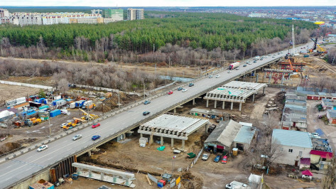 Строительство Остужевской развязки в Воронеже сняли с высоты птичьего полета