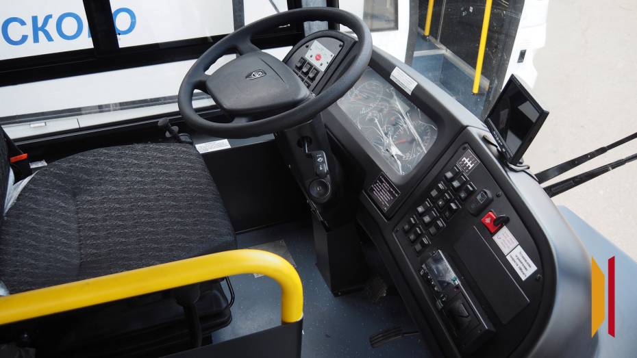 В Воронеже автобус №26 начал дымиться на ходу