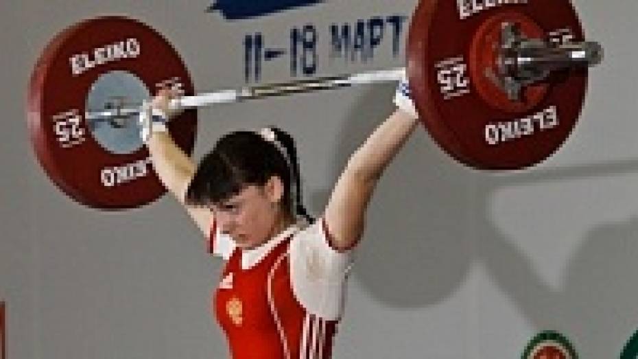 Воронежская штангистка вошла в пятерку лучших на первенстве мира