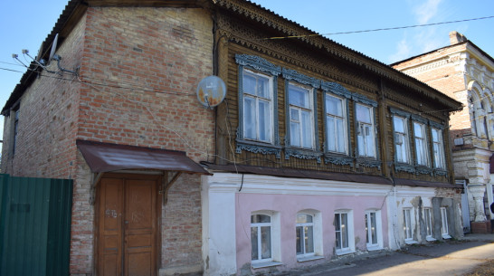 В Воронежской области отреставрируют 2 дома-памятника XIX века