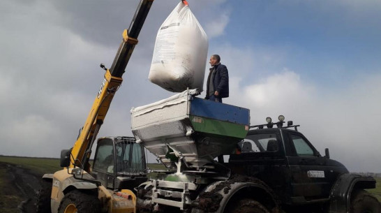 Нижнедевицкие аграрии подкормят озимые с помощью пневмоходов