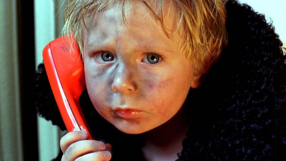 В течение 2012 года на детский телефон доверия поступило 10 770 звонков из Воронежа