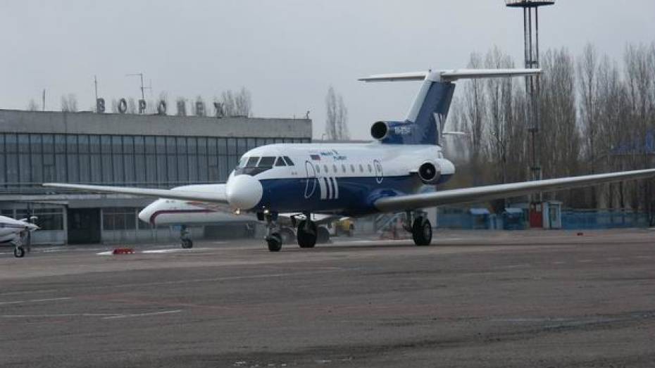 Акции воронежского аэропорта готовится купить правительство Воронежской области