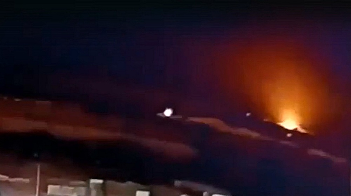 Взрыв беспилотника в татарстане. Высотный взрыв. Беспилотники над Калугой. Взрыв беспилотника в Калуге.