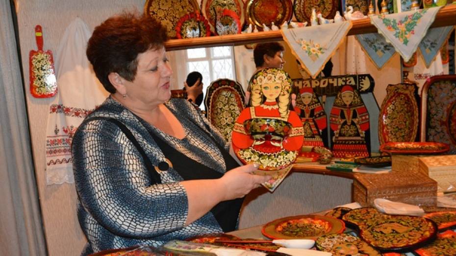 Богучарские мастера народных промыслов представят на воронежской ярмарке свои изделия