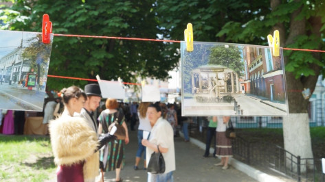 Воронежцы обменяются фотографиями города через бельевую веревку