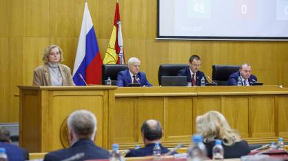 Больше молодых родителей в Воронежской области смогут получить выплату в 300 тыс рублей