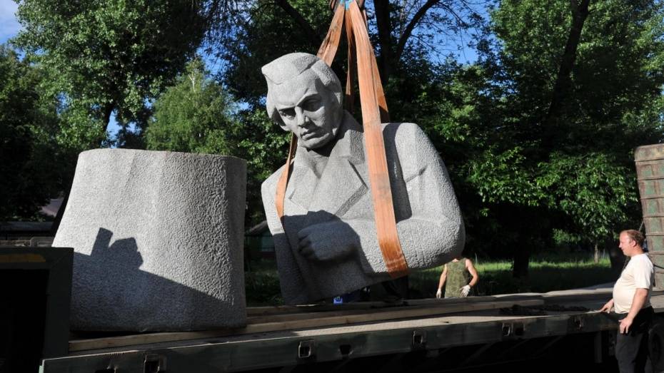 Власти Воронежа начали поиск подрядчика для установки памятника Кольцову