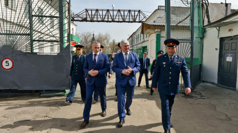 Губернатор Воронежской области посетил с рабочим визитом исправительную колонию №2