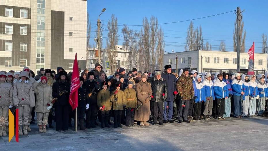 В Новой Усмани почтили память защитников Воронежа