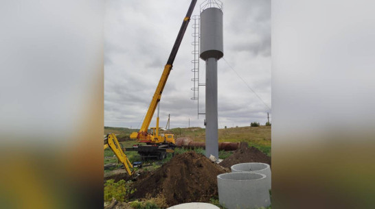 Активисты подгоренского села Сергеевка установили новую водонапорную башню