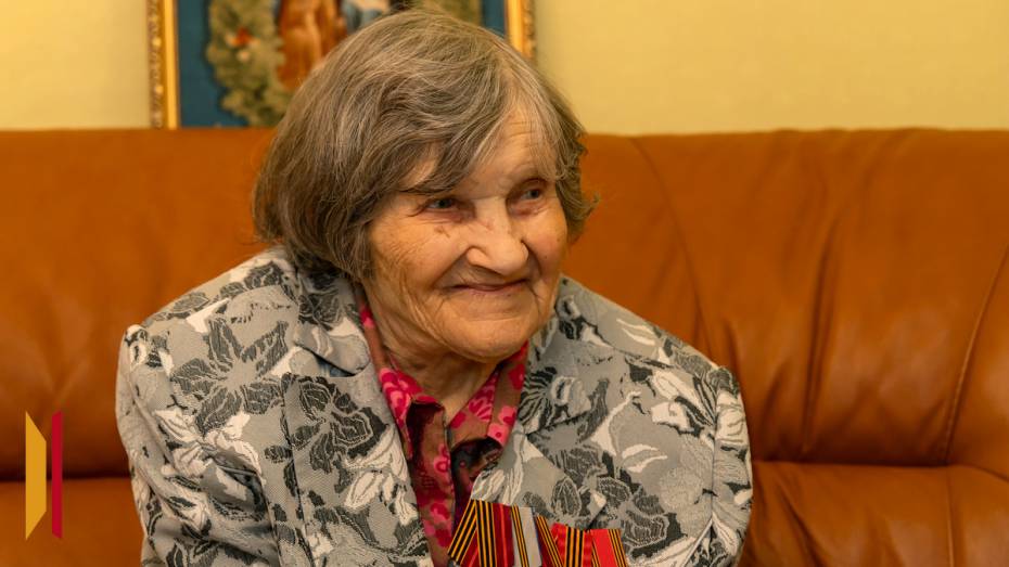 «Господь мне дал прожить столько за то, что я много трудилась»: Анна Кудинова из Воронежа отметила 100 лет