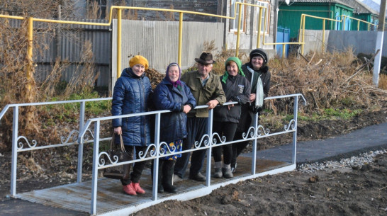 В Лискинском районе сельские старожилы обзавелись уголком отдыха