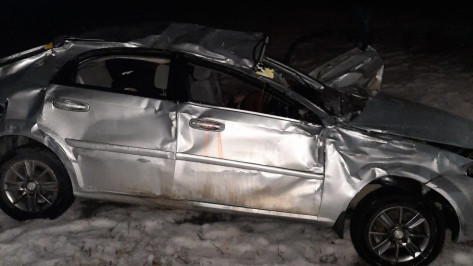 Три человека пострадали в ДТП с Chevrolet Lacetti в Воронежской области