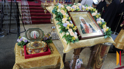 «Патриарх Тихон – пример верности своему народу и предназначению»: воронежский губернатор встретил ковчег с мощами святителя