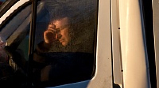 На трассах в Воронежской области и соседних регионах работают пункты обогрева для водителей