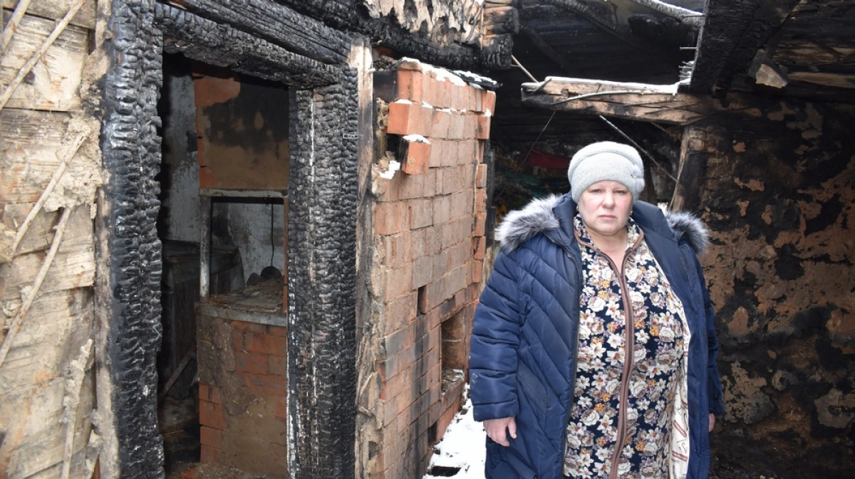 Погода воронежская поворинский пески. Село погорельцы. Погорельцам из села Новосёлки. Глава село Пески Поворинский район. Село Пески жители.