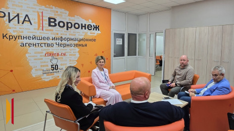Представители белорусской делегации муниципального форума посетили редакцию холдинга РИА «Воронеж»