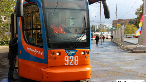 Первый в России именной трамвай посвящен воронежскому общественнику Антону Буслову