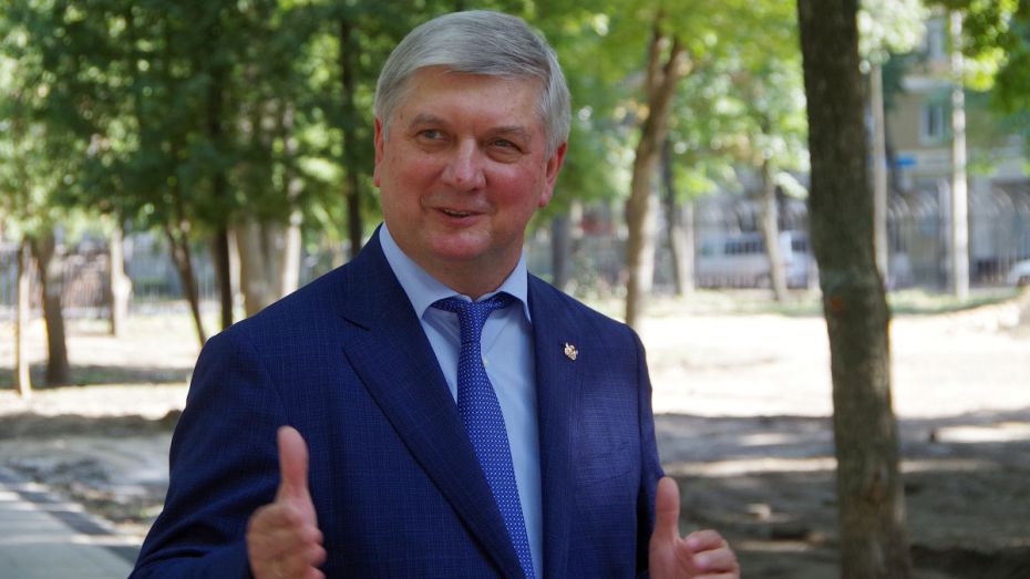 Губернатор Воронежской области занял 15-е место в национальном рейтинге глав регионов