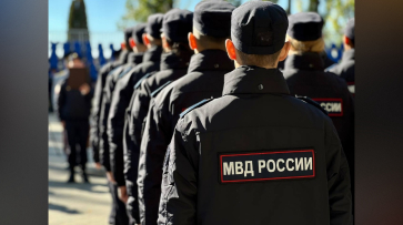 Губернатор Александр Гусев поздравил воронежских участковых с профессиональным праздником