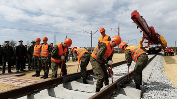 В Воронежской области начали укладку рельсов железной дороги в обход Украины